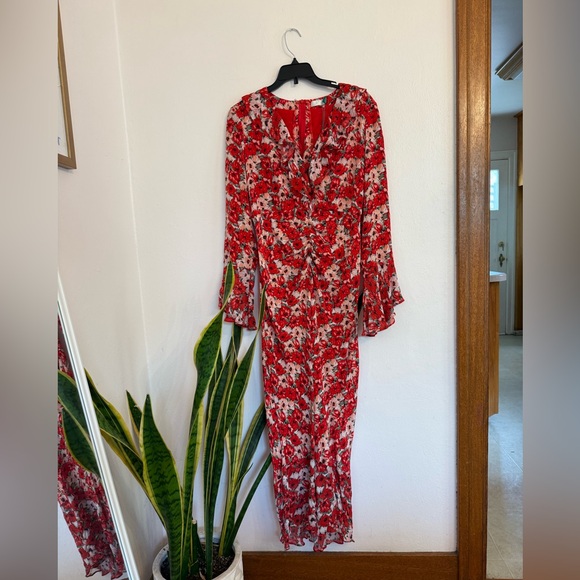 RIXO Floral Red Midi Dress with Ruffle Details - Picture 4 of 9